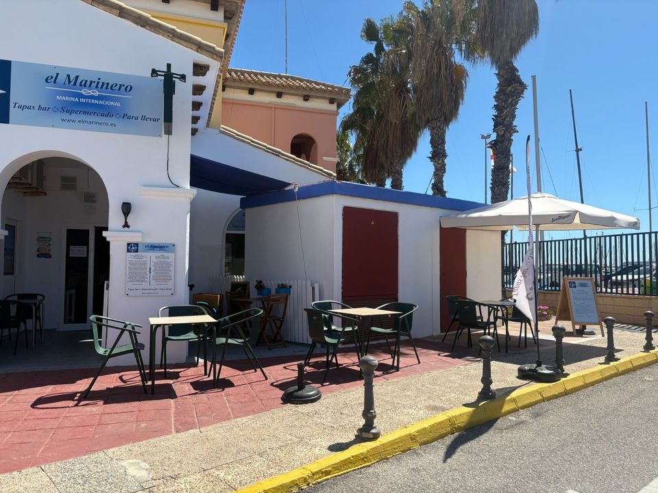 Erhvervsejendom i Torrevieja, Alicante - foto 2