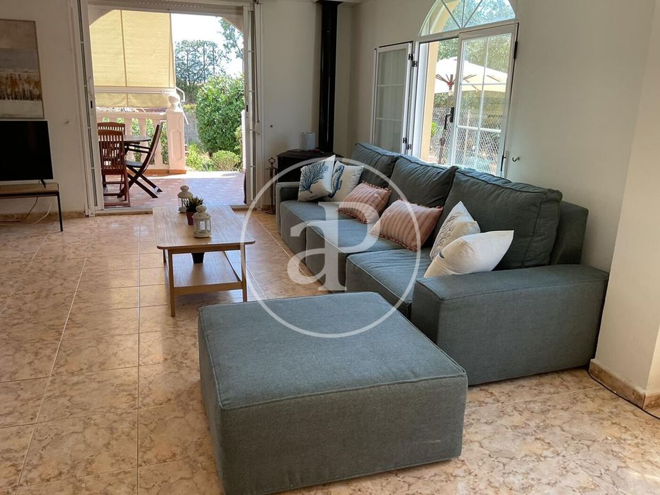 Villa in Tavernes De La Valldigna, Valencia - photo 2