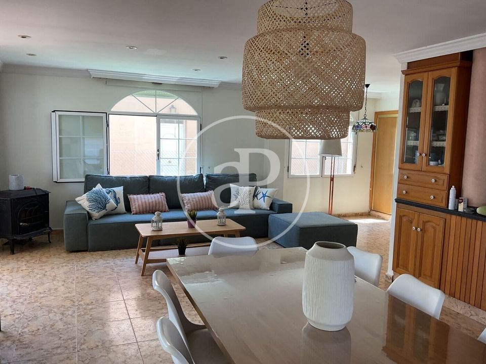 Villa in Tavernes De La Valldigna, Valencia - photo 4