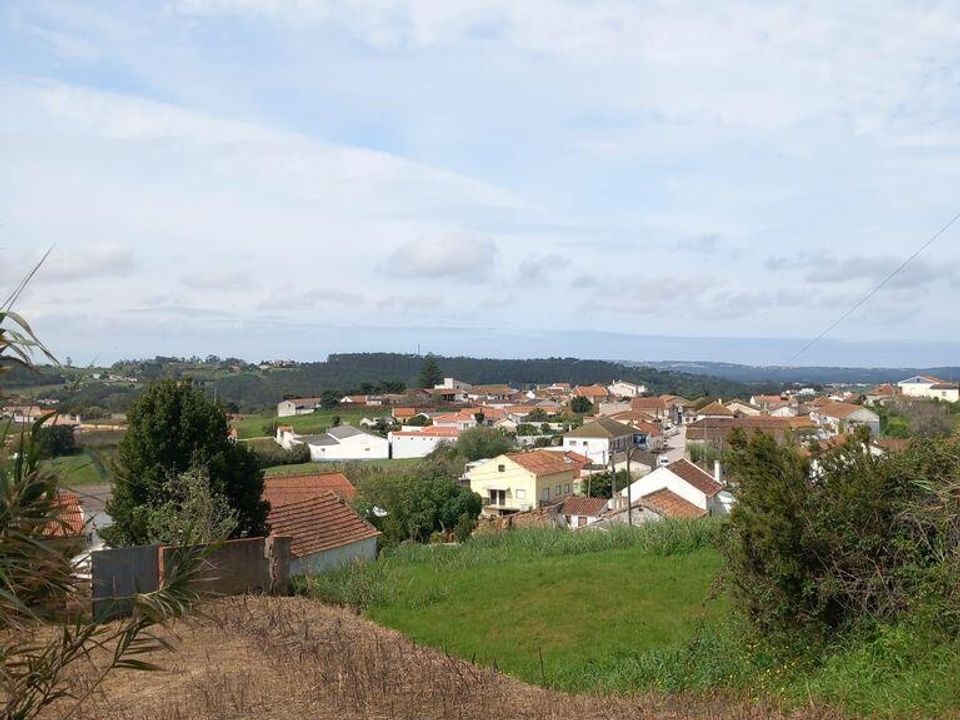 Helårsgrund i Caldas da Rainha, Leiria - foto 1