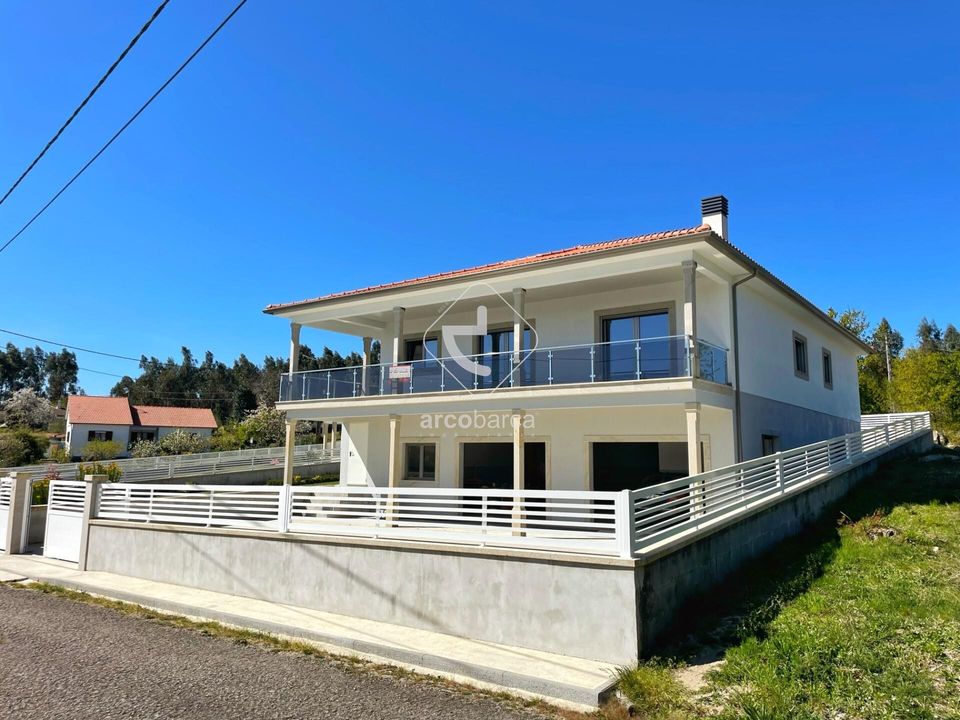 Byhus i Paredes de Coura, Viana do Castelo - foto 1
