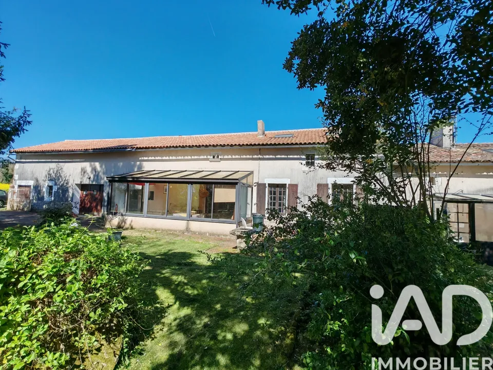 Villa i Montjean, Charente - foto 1