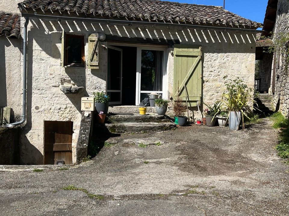Landsbyhus i Montdoumerc, Lot - foto 1
