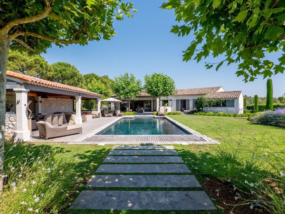 Villa i Mougins, Alpes-Maritimes - foto 1
