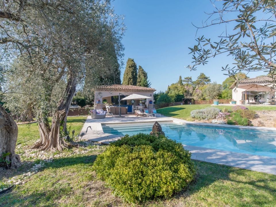 Villa i Mougins, Alpes-Maritimes - foto 2