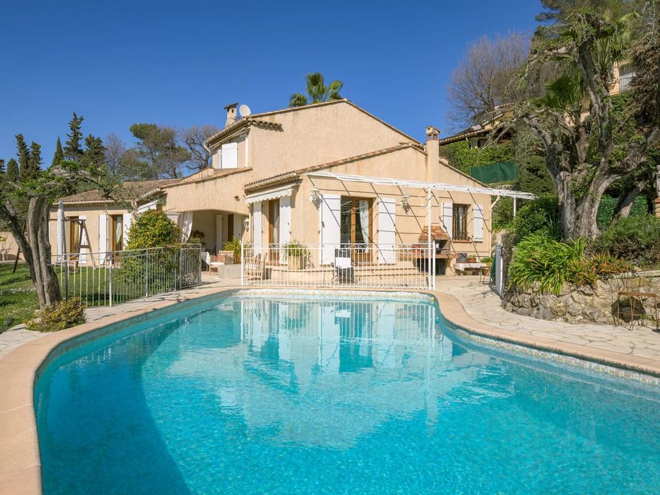 Villa i Mougins, Alpes-Maritimes - foto 1