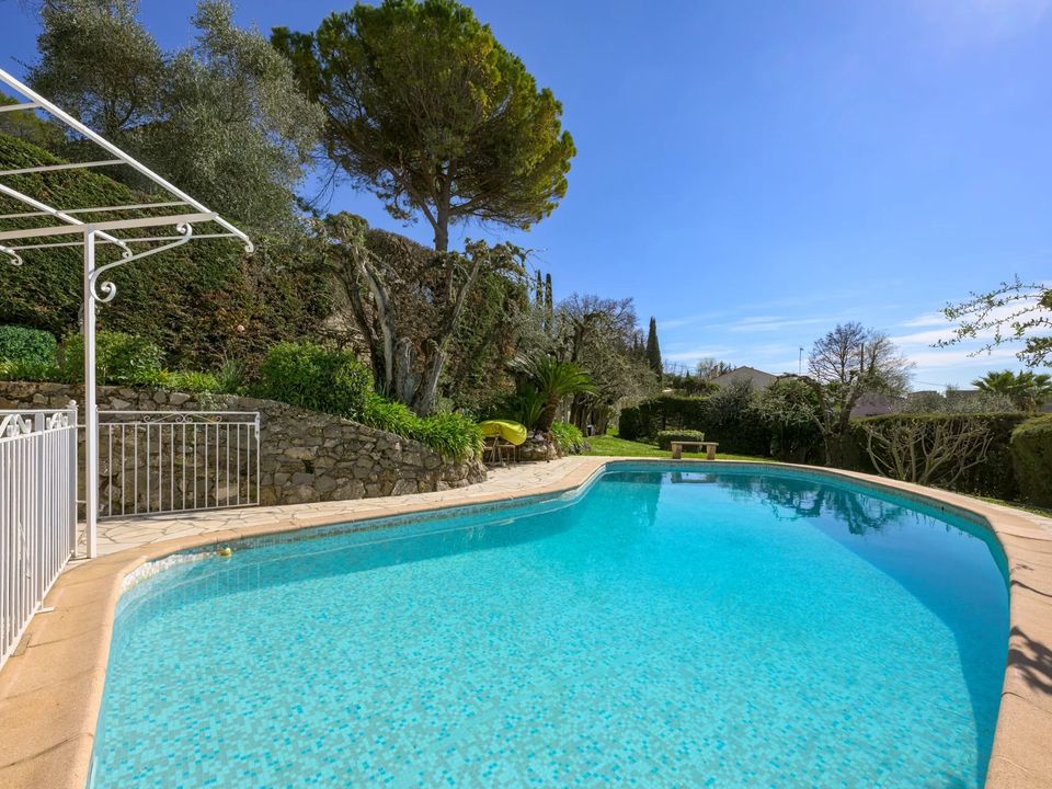 Villa i Mougins, Alpes-Maritimes - foto 2