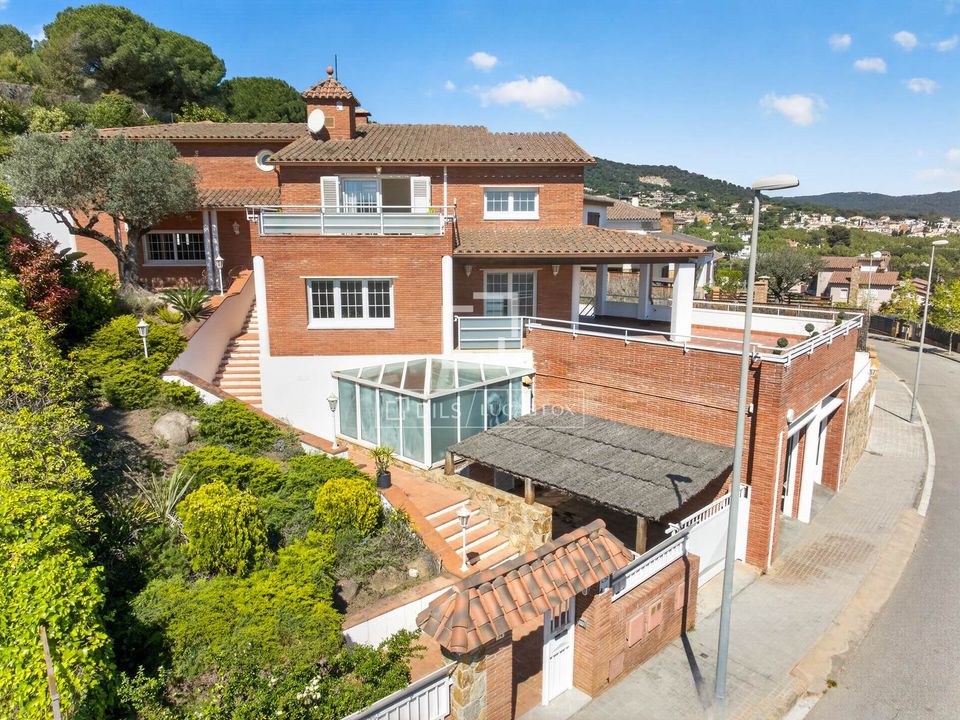 Villa i Argentona, Barcelona - bilde 2