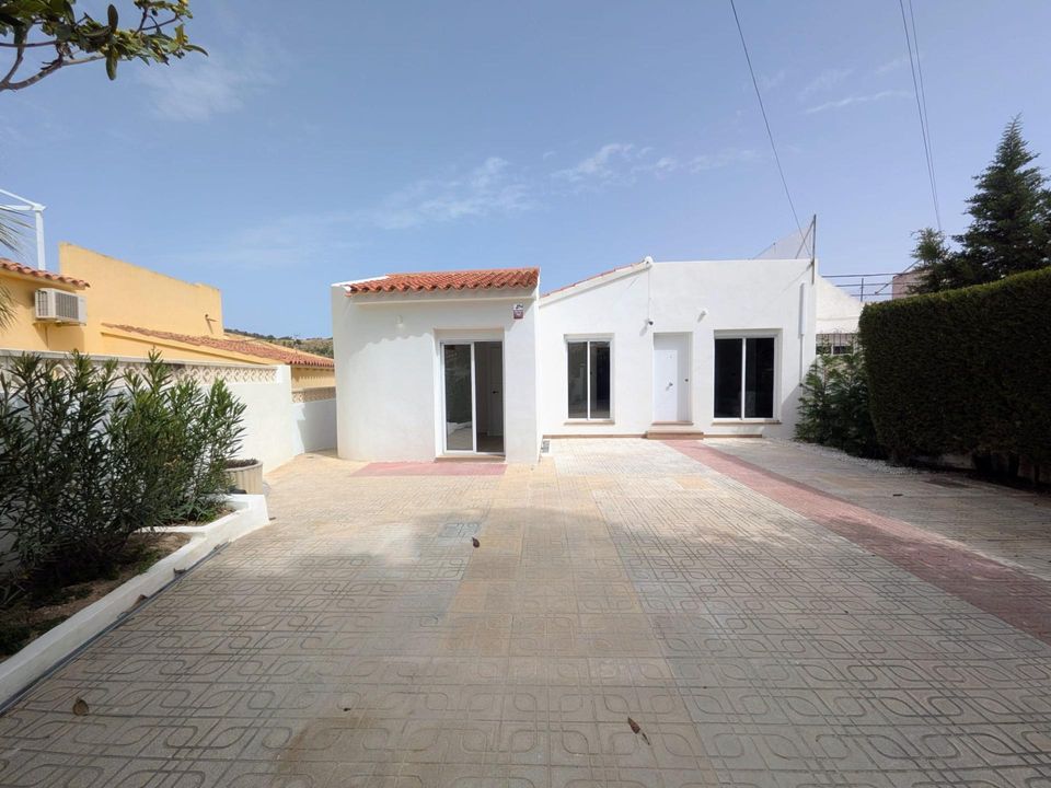 Bungalow i La Nucia, Alicante - foto 1