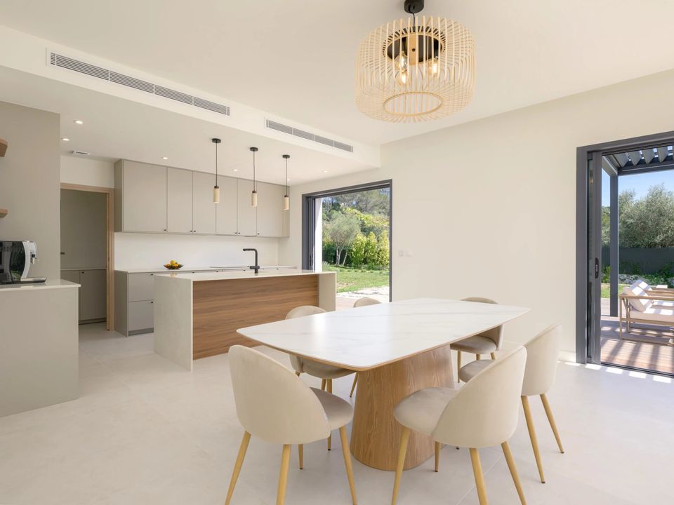 Villa i Roquefort-les-Pins, Alpes-Maritimes - bilde 5