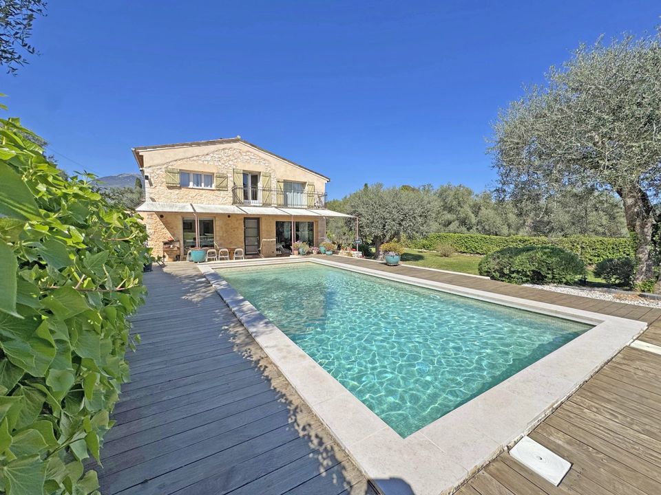 Villa i Le Rouret, Alpes-Maritimes - foto 4