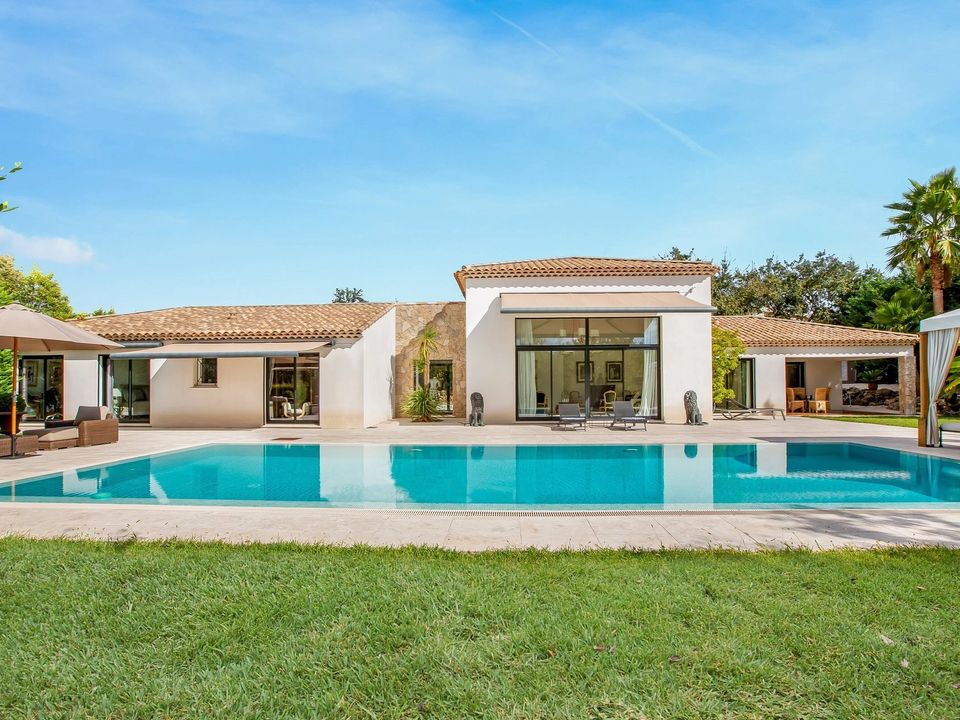 Villa i Roquefort-les-Pins, Alpes-Maritimes - bilde 4