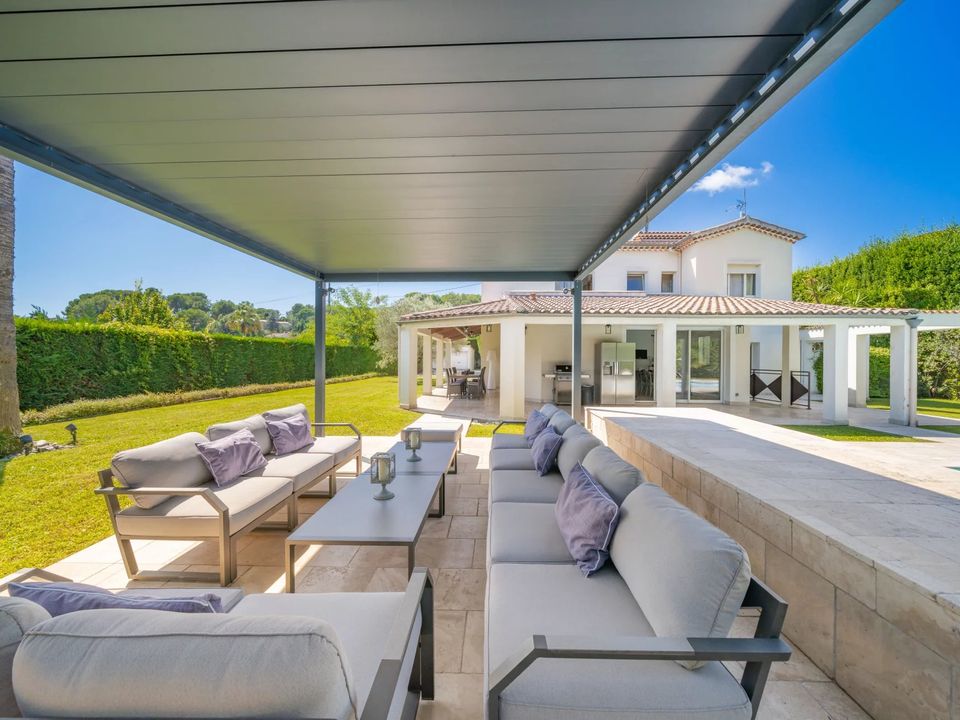 Villa i Mougins, Alpes-Maritimes - foto 1