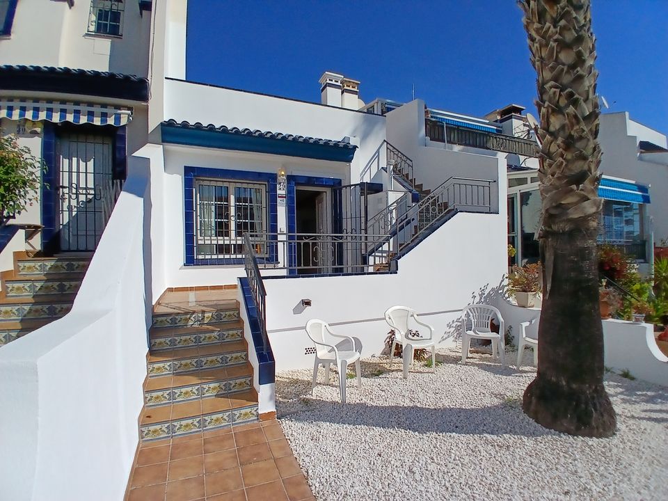 Bungalou a Villamartin, Alicante - foto 1