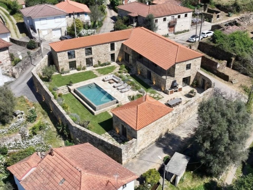 Villa i Cabeceiras de Basto, Braga - foto 1