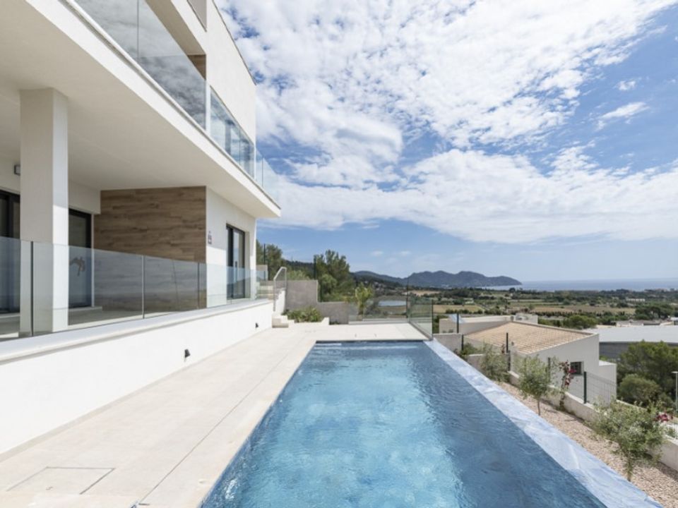 Villa in Son Servera, Mallorca - photo 1