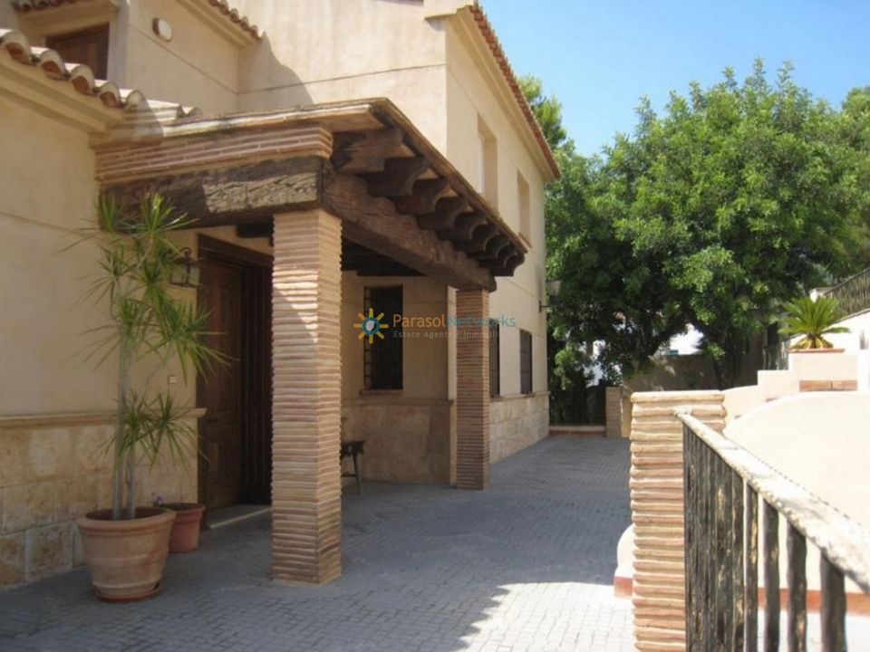 Villa i Oliva, Valencia - foto 1