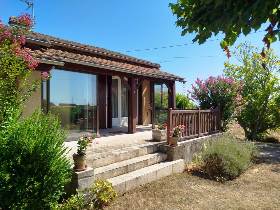 Villa en Saint-Andre-et-Appelles, Gironde - foto 1