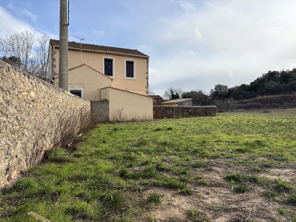 Helårsgrund i Fouzilhon, Herault - foto 4