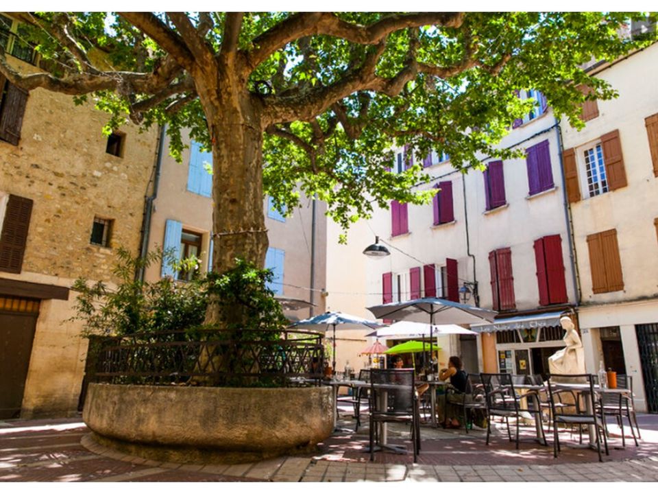 Erhvervsejendom i Manosque, Alpes-de-Haute-Provence - foto 4
