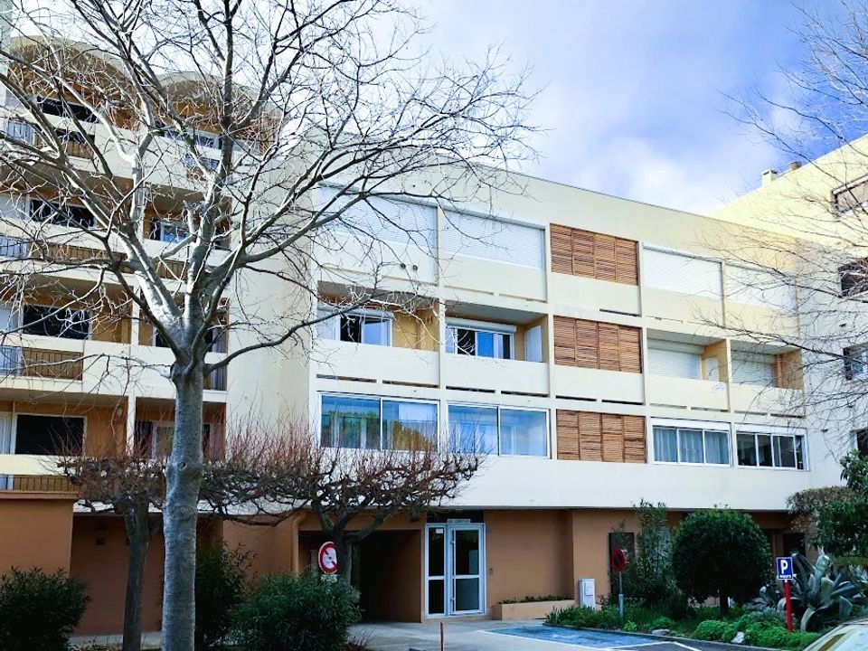 Lejlighed i Balaruc-les-Bains, Herault - foto 1