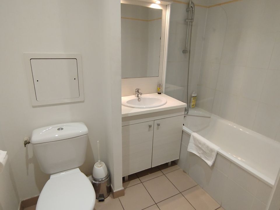 Apartamento en Gex, Ain - foto 3