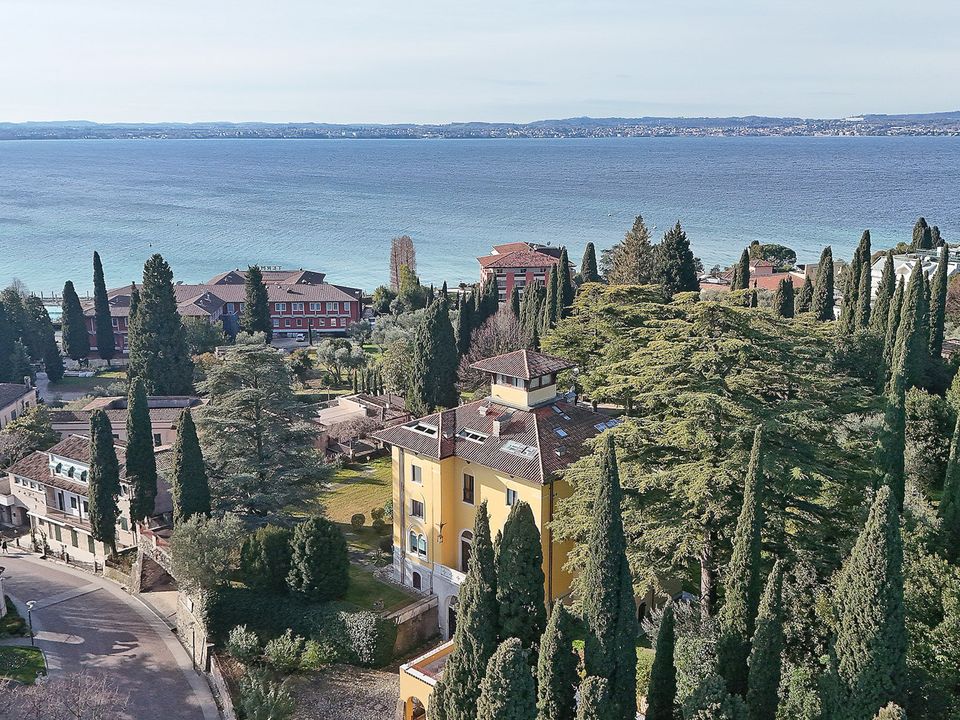 Lejlighed i Sirmione, Brescia - foto 1