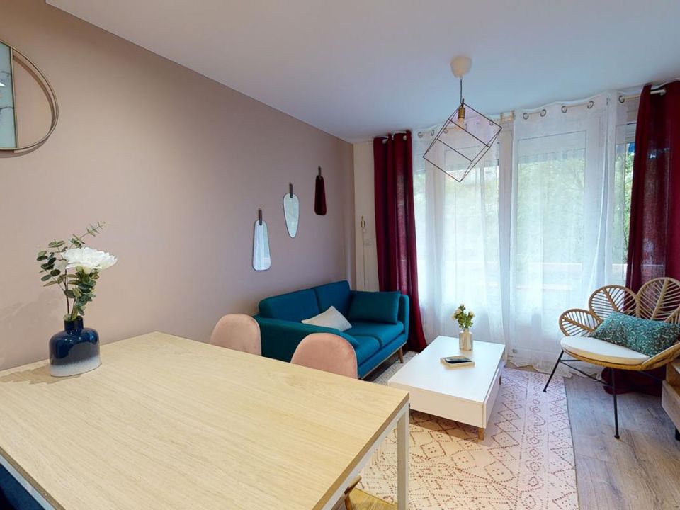 Apartment in Toulouse, Haute-Garonne - photo 2