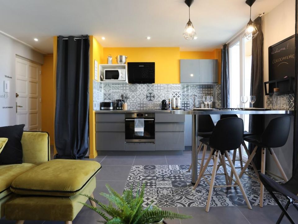 Apartment in Toulouse, Haute-Garonne - photo 2