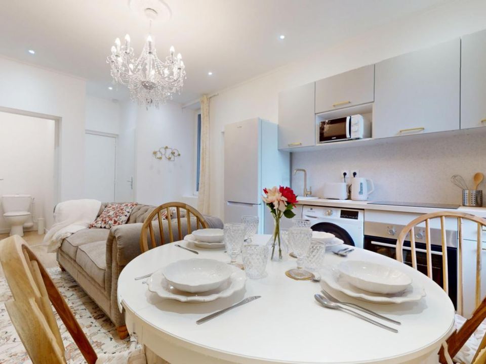Apartment in Clermont-Ferrand, Puy-de-Dome - photo 2