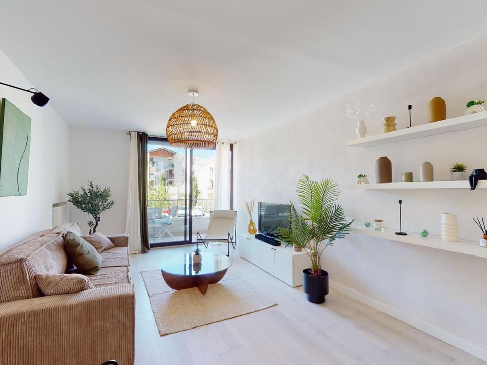 Apartment in Montpellier, Herault - photo 4