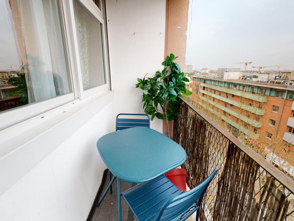 Apartment in Toulouse, Haute-Garonne - photo 2