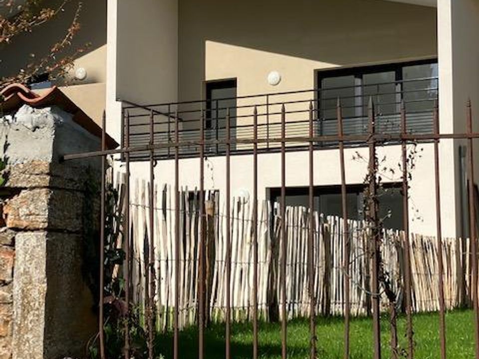 Apartment in Villefranche-sur-Saône, Rhone - photo 3