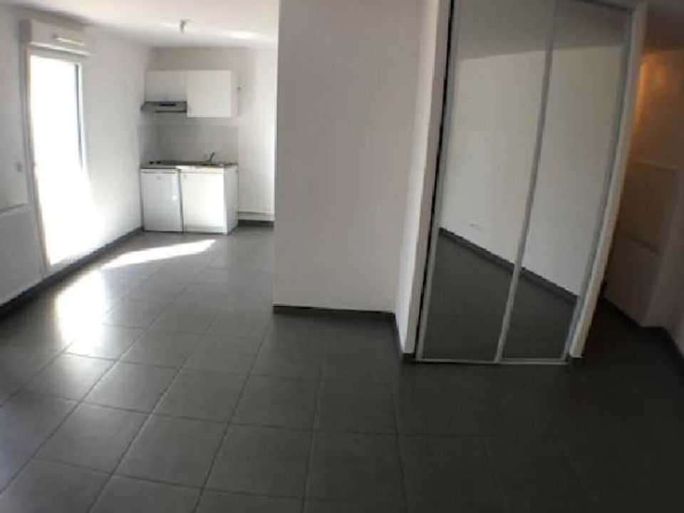 Lejlighed i Francheville, Rhone - foto 2