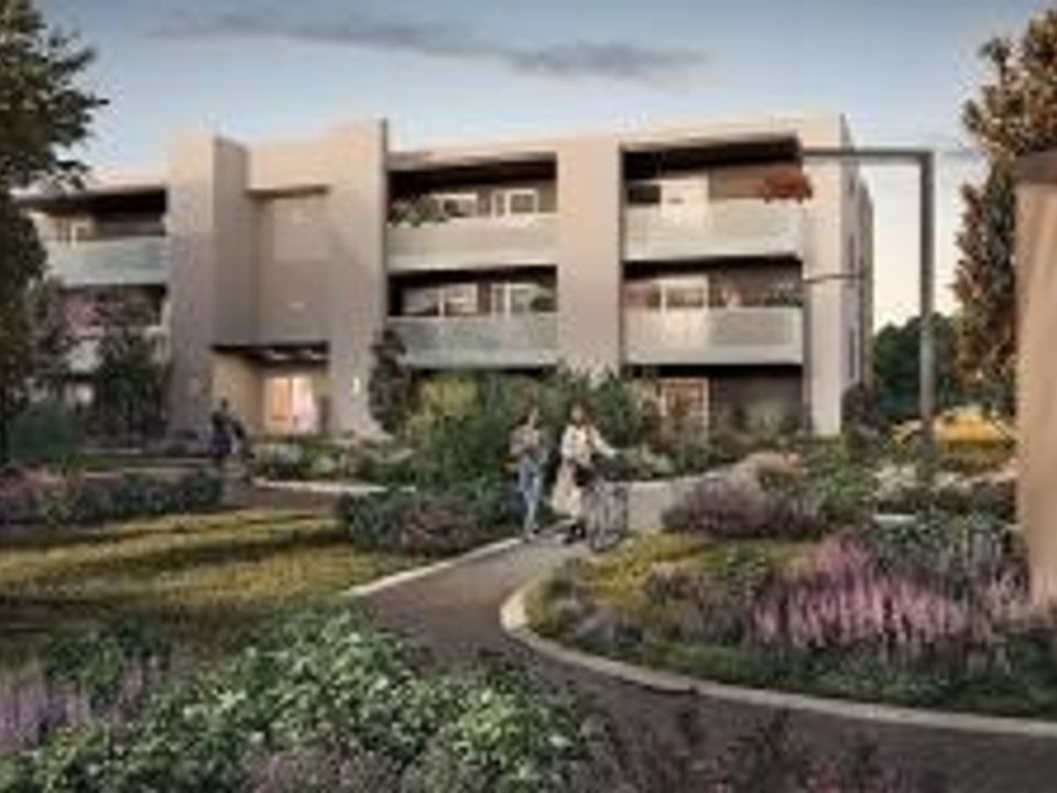 Apartment in Serignan, Herault - photo 1