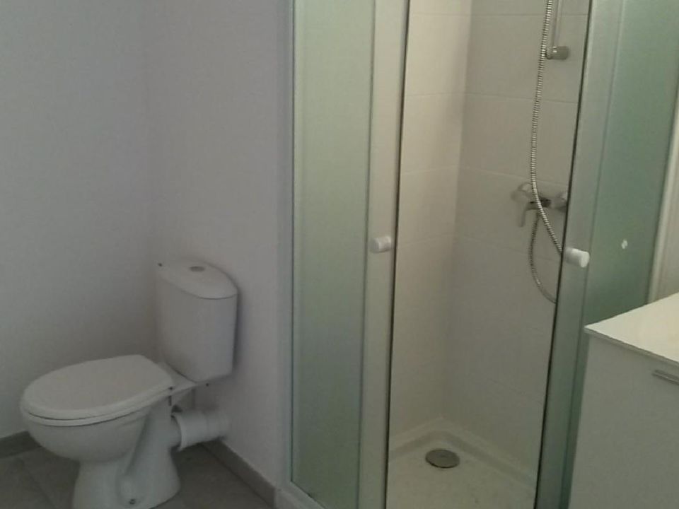 Apartment in Avignon, Vaucluse - photo 3