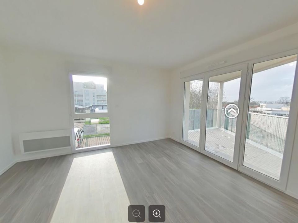 Apartment in Cholet, Maine-et-Loire - photo 2