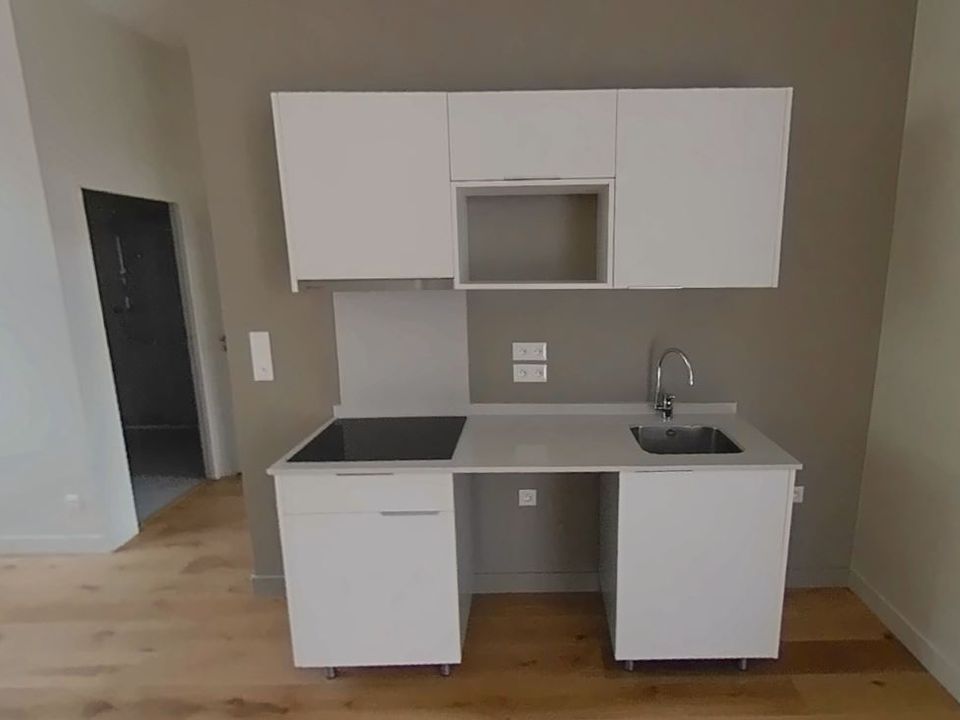 Apartment in Riom, Puy-de-Dome - photo 1
