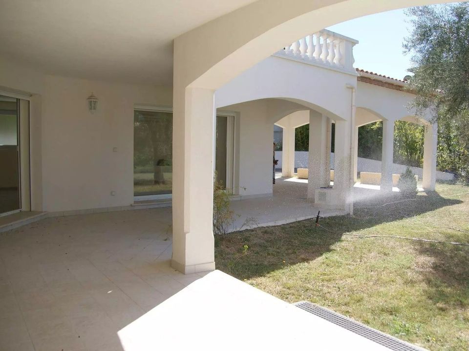 Villa i La Roquette-sur-Siagne, Alpes-Maritimes - foto 2
