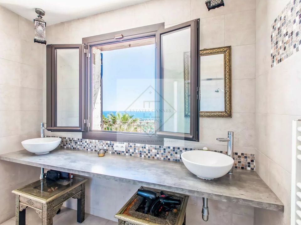 Villa i Mandelieu-la-Napoule, Alpes-Maritimes - foto 2