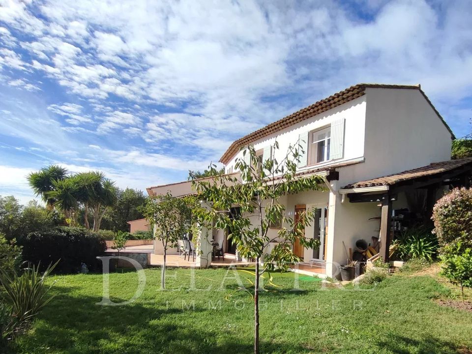 Villa i Chateauneuf-Grasse, Alpes-Maritimes - foto 1