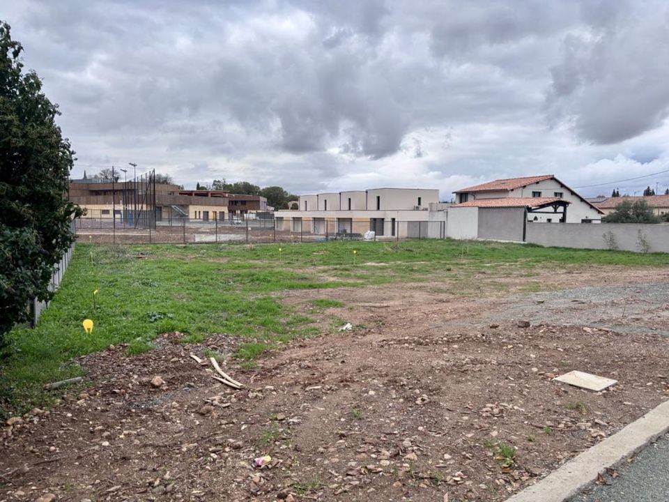 Helårsgrund i Maraussan, Herault - foto 1