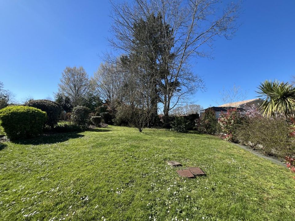 Terreno en Léognan, Gironde - foto 2