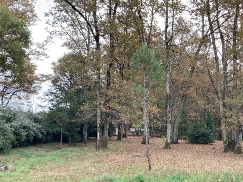 Helårsgrund i Le Taillan-Médoc, Gironde - foto 1