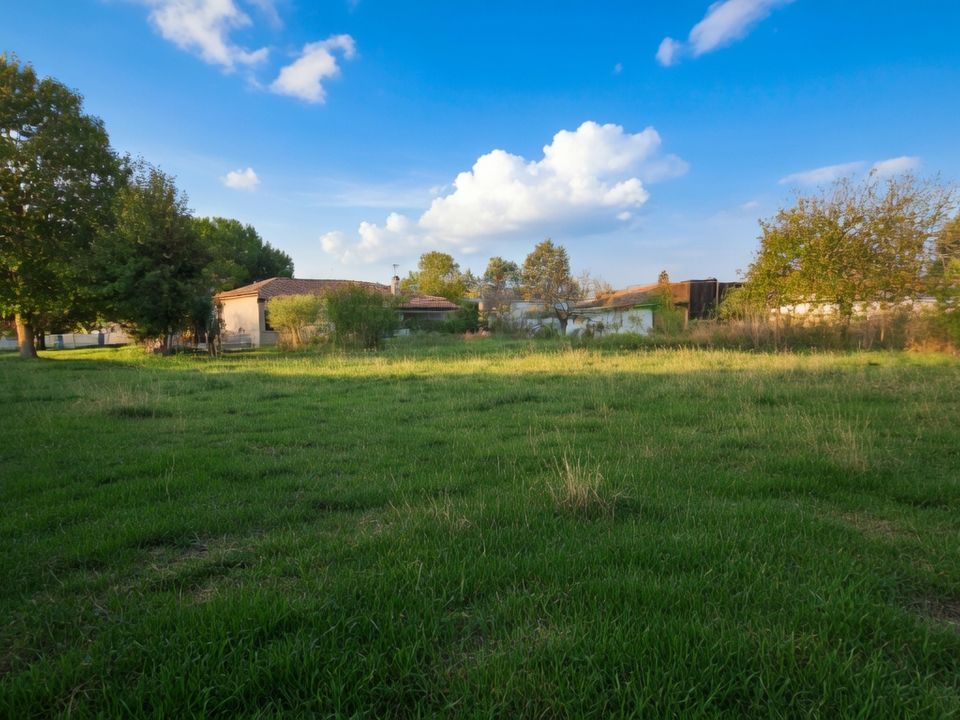 Helårsgrund i Le Taillan-Médoc, Gironde - foto 1