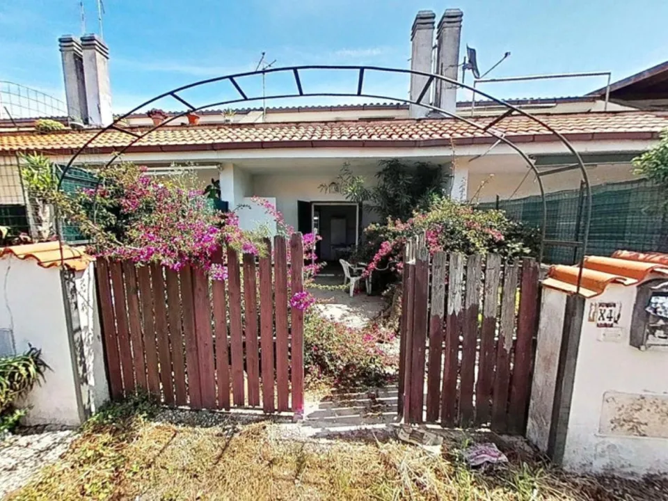 Rækkehus i Ardea, Rome - foto 1