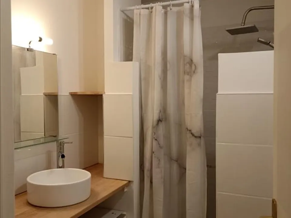 Apartment in Angers, Maine-et-Loire - photo 3