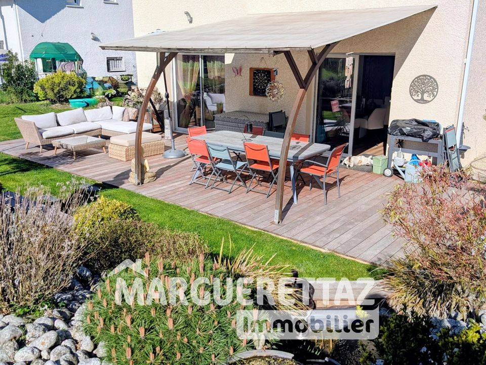 Villa i Viuz-en-Sallaz, Haute-Savoie - foto 1