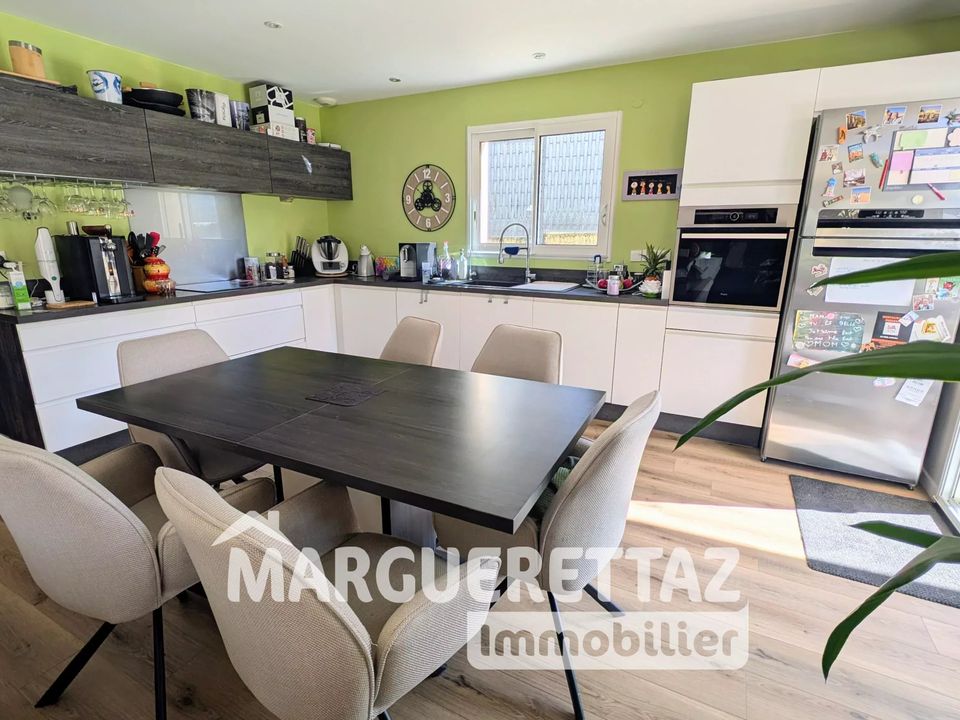 Villa i Viuz-en-Sallaz, Haute-Savoie - foto 5