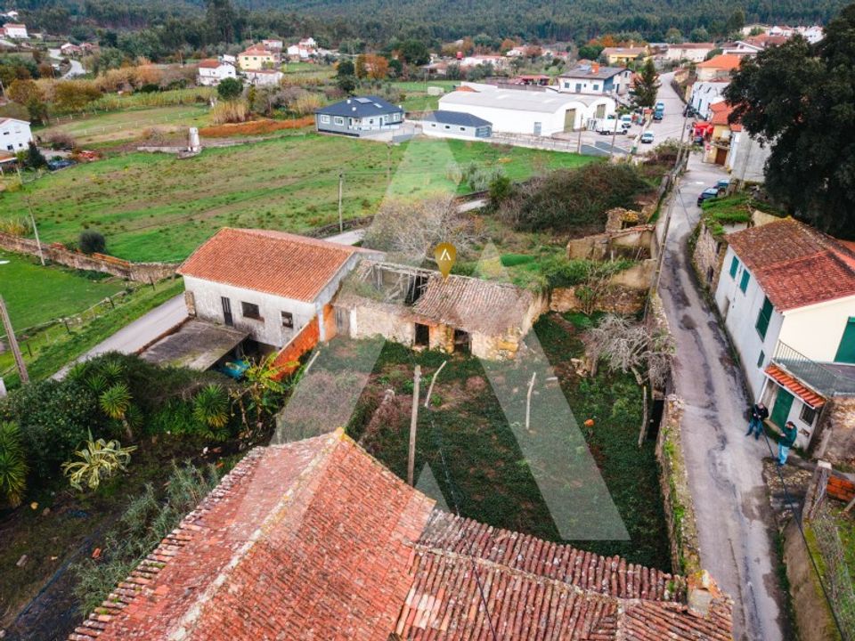 Helårsgrund i Vila Nova de Poiares, Coimbra - foto 2